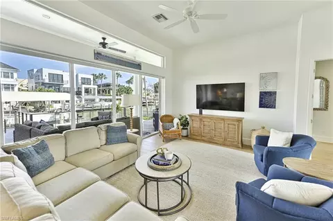 271 Bayview Ave, Naples, FL 34108 photo 4