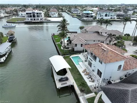 271 Bayview Ave, Naples, FL 34108 photo 34