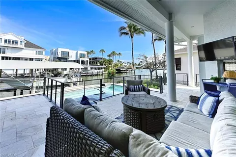 271 Bayview Ave, Naples, FL 34108 photo 11