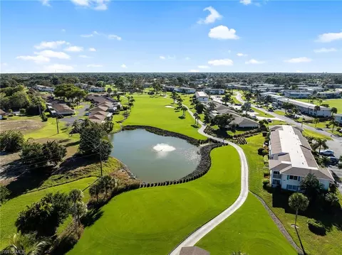 105 Penny Ln #5, Naples, FL 34112