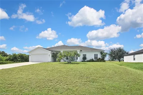 42 NE 29th St, Cape Coral, FL 33909