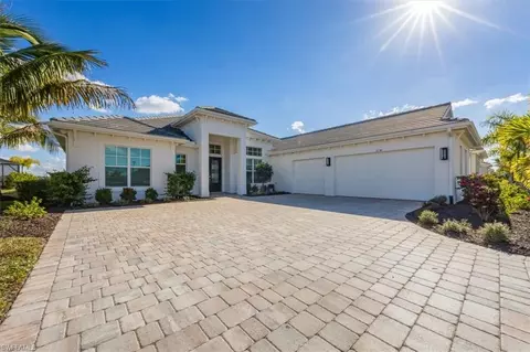 17244 Blue Sapphire Dr, Fort Myers, FL 33913