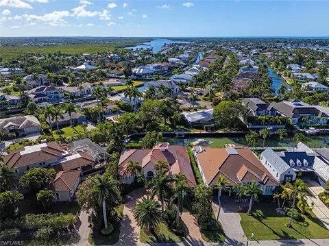 View/Area - 1448 Marlin Dr, Naples, FL 34102 photo 1 of 4