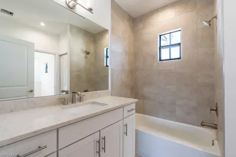 Bath - 7565 Carnegie Way, Naples, FL 34119 photo 3 of 3
