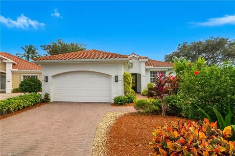 136 April Sound Dr, Naples, FL 34119
