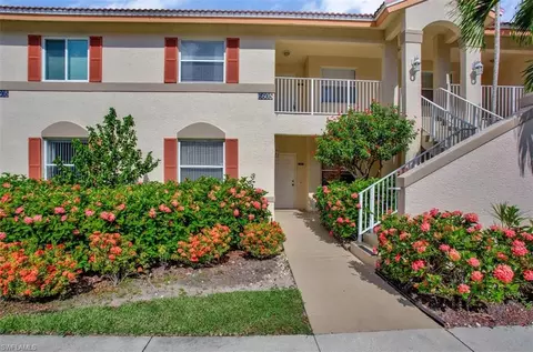 6605 Huntington Lakes Cir #103, Naples, FL 34119