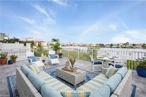 410 Flagship Dr #301, Naples, FL 34108
