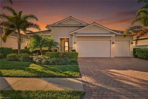 14523 Kelson Cir, Naples, FL 34114