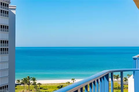 4451 Gulf Shore Blvd N #1403, Naples, FL 34103