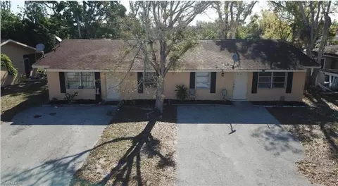 4538 Boabadilla St, Naples, FL 34103