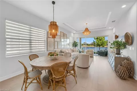 9028 Mayreau Way, Naples, FL 34114