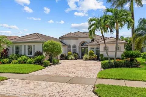 9774 Nickel Ridge Cir, Naples, FL 34120