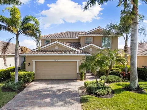 14554 Lanier Ct, Naples, FL 34114 photo 2