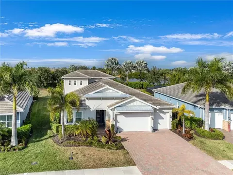 14586 Kelson Cir, Naples, FL 34114