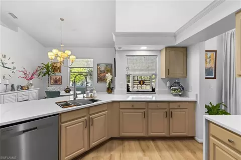 Kitchen - 3261 8th Ave SE, Naples, FL 34117 photo 4 of 8