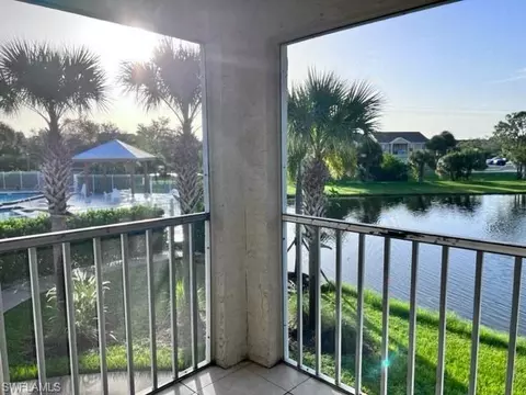 153 Santa Clara Dr #10, Naples, FL 34104