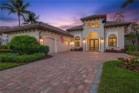 7405 Acorn Way, Naples, FL 34119