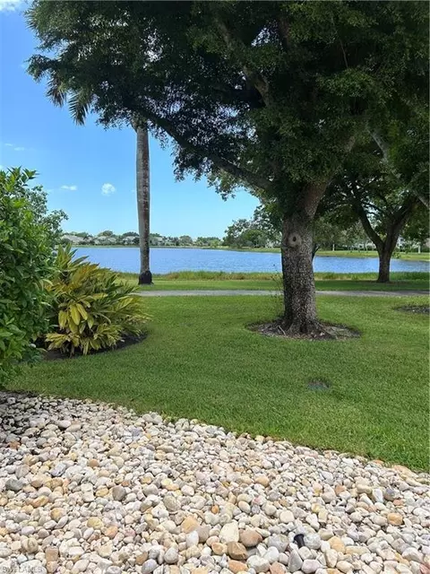 3062 Kings Lake Blvd #7511, Naples, FL 34112