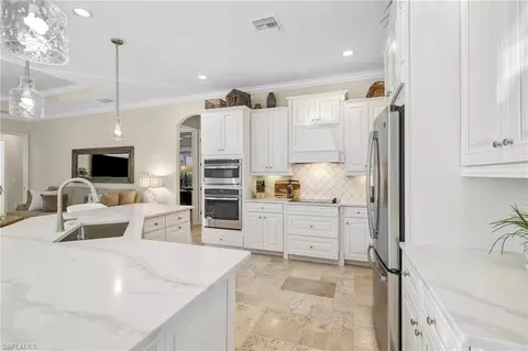 28730 Cavan Ct, Bonita Springs, FL 34135