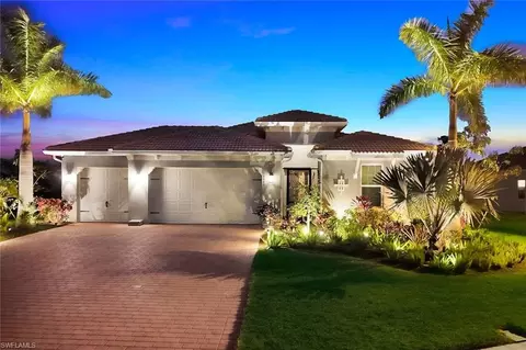 18680 Ensenada Dr, Naples, FL 34114