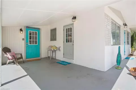 Exterior - 1097 Sperling Ave, Naples, FL 34103 photo 2 of 9