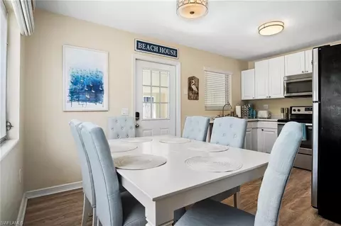 Dining - 1097 Sperling Ave, Naples, FL 34103 photo 3 of 5