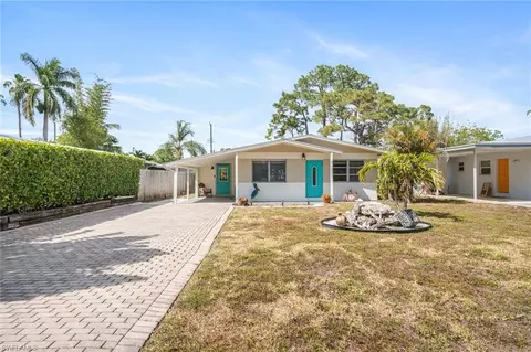 Exterior - 1097 Sperling Ave, Naples, FL 34103 photo 8 of 9
