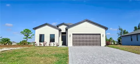 1219 NE 36th Ln, Cape Coral, FL 33909