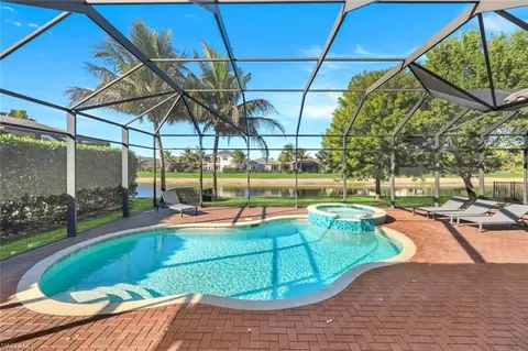 4549 Azalea Dr, Naples, FL 34119