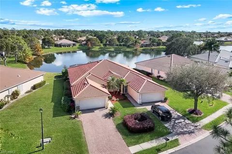 7755 Berkshire Pines Dr, Naples, FL 34104