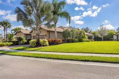 7176 Live Oak Dr, Naples, FL 34114