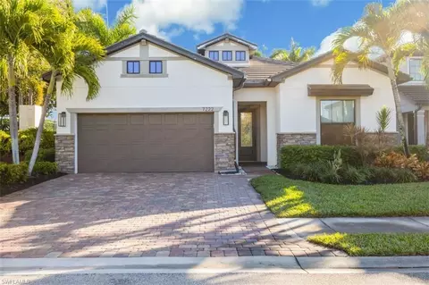 7222 Wilton Dr, Naples, FL 34109