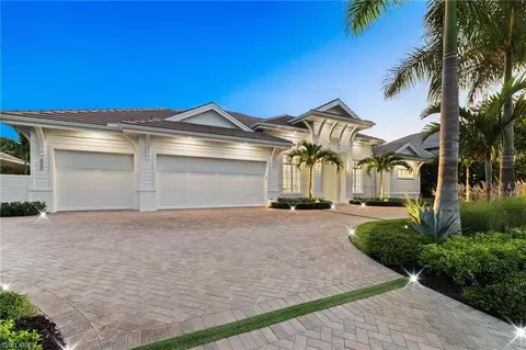 Exterior - 660 Wedge Dr, Naples, FL 34103 photo 2 of 6