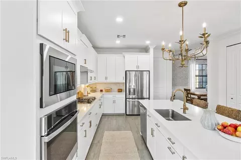 Kitchen - 20507 Napa Loop, Estero, FL 33928 photo 3 of 5