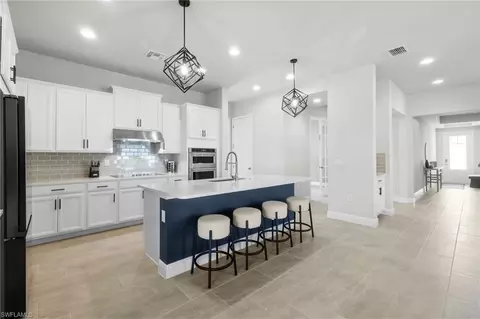 Kitchen - 3419 Pilot Cir, Naples, FL 34120 photo 1 of 4