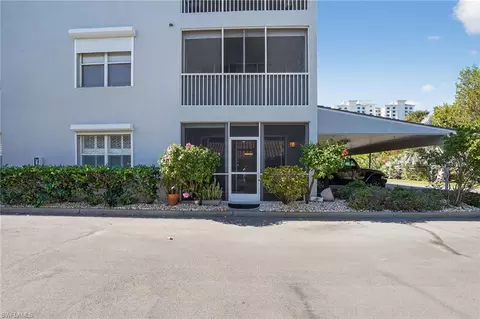 519 Roma Ct #3-101, Naples, FL 34110