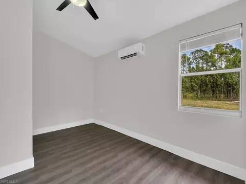 Bedroom - 2180 Della Dr, Naples, FL 34117 photo 7 of 8