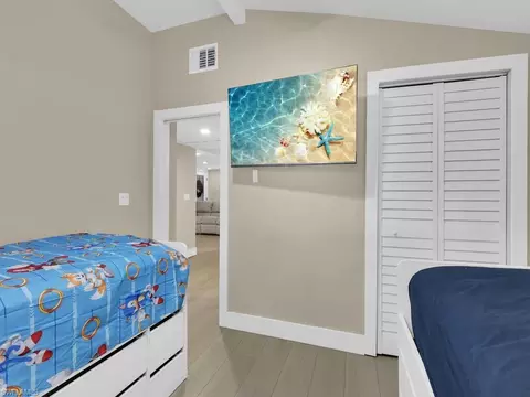 Bedroom - 2180 Della Dr, Naples, FL 34117 photo 6 of 8