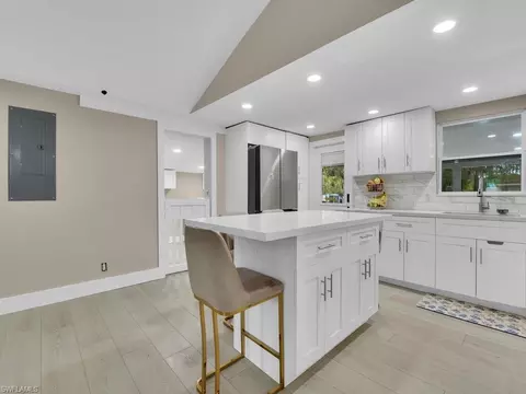 Kitchen - 2180 Della Dr, Naples, FL 34117 photo 2 of 3