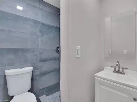 Bath - 2180 Della Dr, Naples, FL 34117 photo 2 of 4