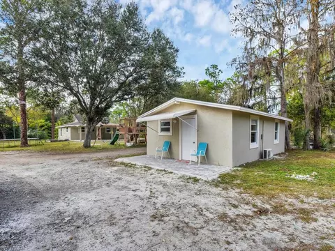 Exterior - 2180 Della Dr, Naples, FL 34117 photo 5 of 10