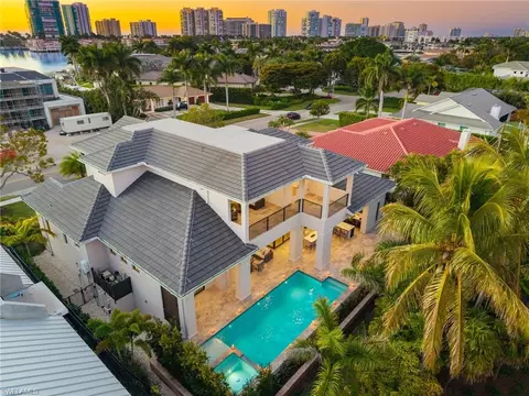 View/Area - 3540 Crayton Rd, Naples, FL 34103 photo 1 of 1