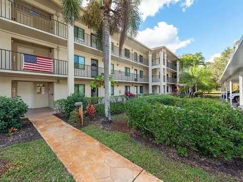 5776 Deauville Cir #C307, Naples, FL 34112