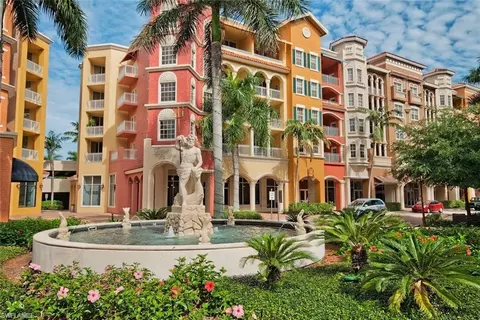 401 Bayfront Pl #3304, Naples, FL 34102