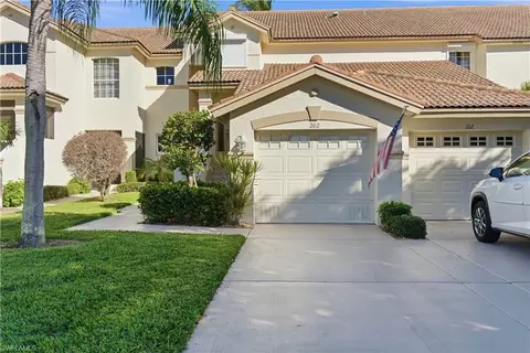 9290 Bayberry Bnd #202, Fort Myers, FL 33908