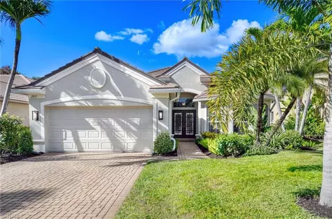 2917 Lone Pine Ln, Naples, FL 34119