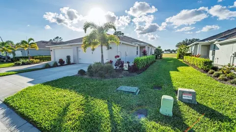 9092 Leatherwood Loop, Lehigh Acres, FL 33936