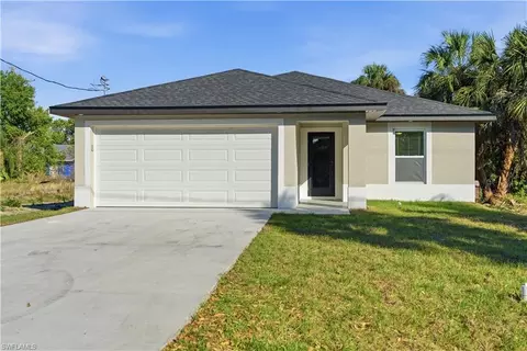 2141 Davis St, Fort Myers, FL 33916