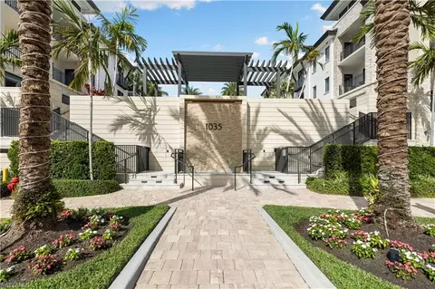 1035 3rd Ave S #203, Naples, FL 34102