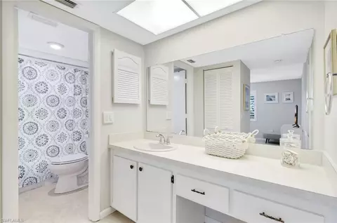 Bath - 232 Memory Ln #2582, Naples, FL 34112 photo 2 of 2